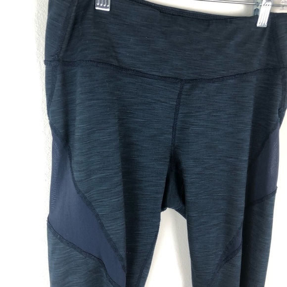 Zella by Nordstrom Navy athletic running leggings with mesh detail down leg - Picture 3 of 14